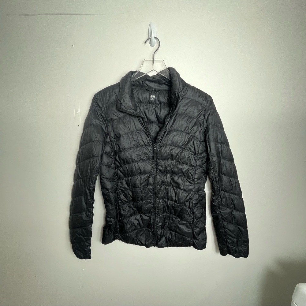 uniqlo ultra light down JACKET SIZE Medium